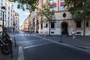 Quai Des Celestins - 252 - * Paris
